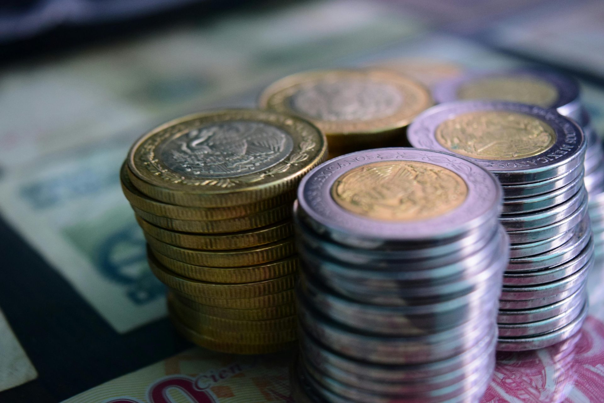 Monedas de pesos mexicanos